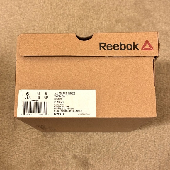 NIB Reebok Women’s All Terrain Craze Running Shoes Size 6 - Picture 9 of 9